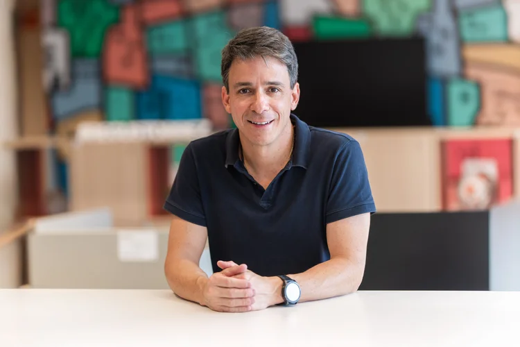 Aliperti Jr: CEO da Astra defende as PPPs e afirma que trata apenas da infraestrutura das escolas (Divulgação/Divulgação)