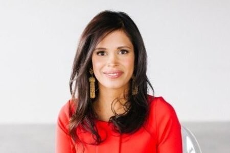 Ela ouviu 140 'nãos' e faturou centenas de milhões: as jogadas financeiras por trás do negócio