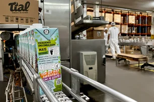Imagem referente à matéria: Tial é a primeira no mundo a adotar tecnologia inédita da Tetra Pak