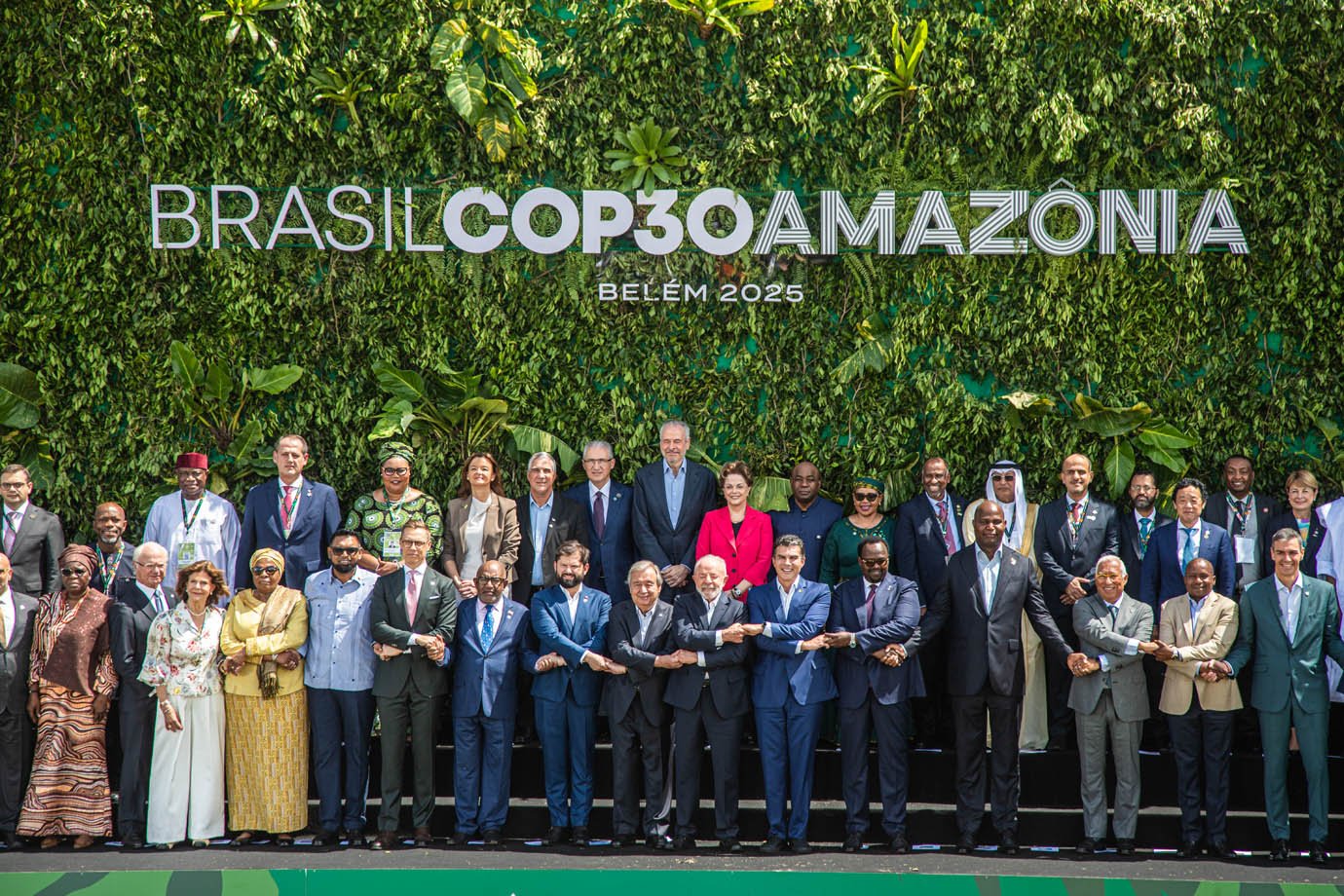 Foto de família com chefes de Estado na COP30