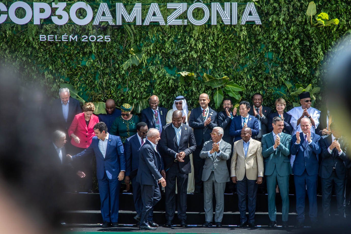 COP30 - Belem - Foto de Familia - Lula na foto oficial - Líderes posam para foto de família na Cúpula pré-COP30 em Belém

Foto: Leandro Fonseca
Data: 07/11/2025