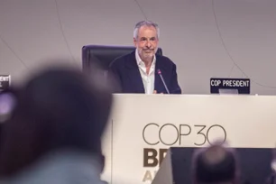 Imagem referente à matéria: COP30: Sem fósseis, novo rascunho de acordo é divulgado antes de plenária final