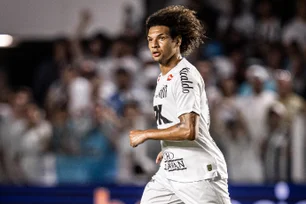 Imagem referente à matéria: Internacional x Santos: onde assistir, horário e escalações do jogo pelo Brasileirão