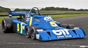 Imagem referente à matéria: Seis rodas na F1? Relembre as máquinas mais bizarras do grid