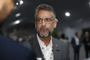 Imagem referente à matéria: Petróleo financiará a infraestrutura que nos falta, diz governador do Amapá