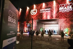 Imagem referente à matéria: Entrada da COP é fechada após tentativa de invasão por manifestantes