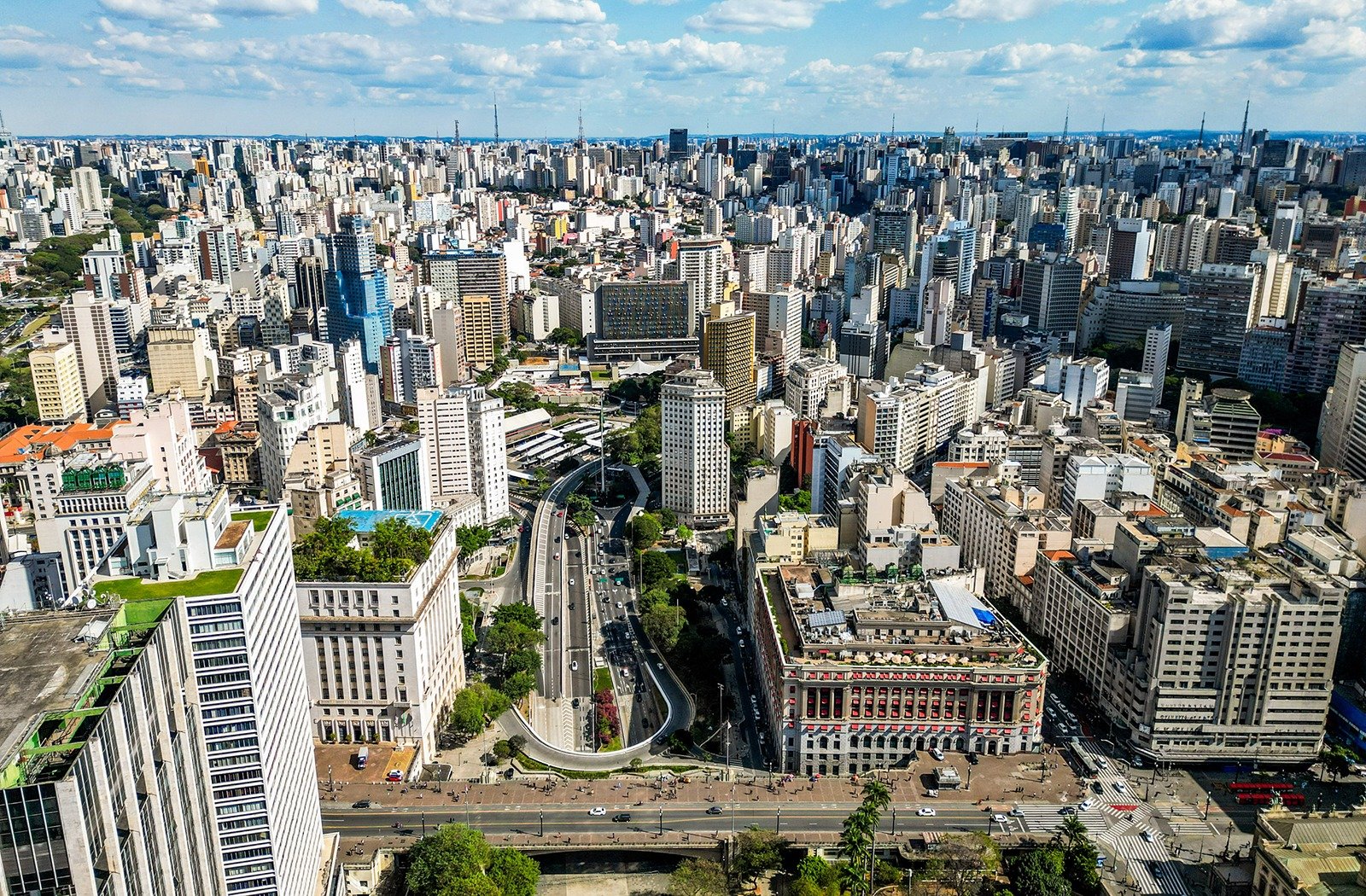 São Paulo atrai R$ 2 bi em 2025 com apoio de agência municipal