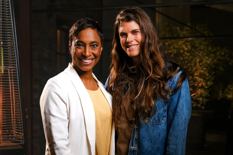 Dilma Campos, CEO da Nossa Praia, e Taciana Abreu, diretora de Sustentabilidade da Riachuelo, durante o Clube CMO da EXAME, em São Paulo, que debateu o papel do marketing como guardião da sustentabilidade (Eduardo Frazão)