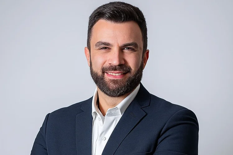 Júlio Alves, CMO de Carrefour Varejo e Sam's Club (Divulgação)