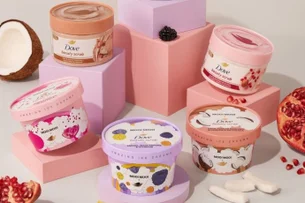 Dove distribui sorvetes grátis com sabores inspirados em esfoliantes