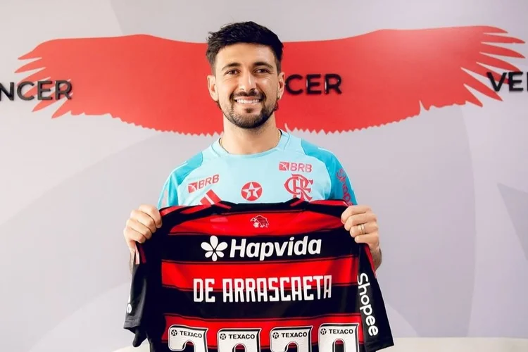 Arrascaeta: Flamengo renova contrato com jogador até 2028 (Flamengo/Redes Sociais/Reprodução)