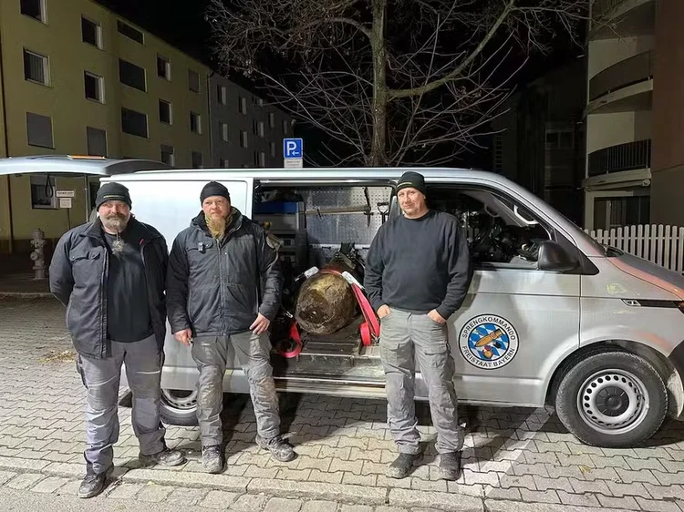 Cautela: bairro Großreuth foi isolado e transporte público suspenso por segurança (Reprodução/ Redes Sociais)