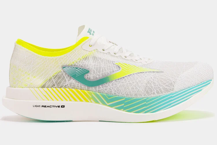 Joma RS9000: o tênis de corrida mais leve do planeta, com apenas 126 gramas (Joma/Reprodução)