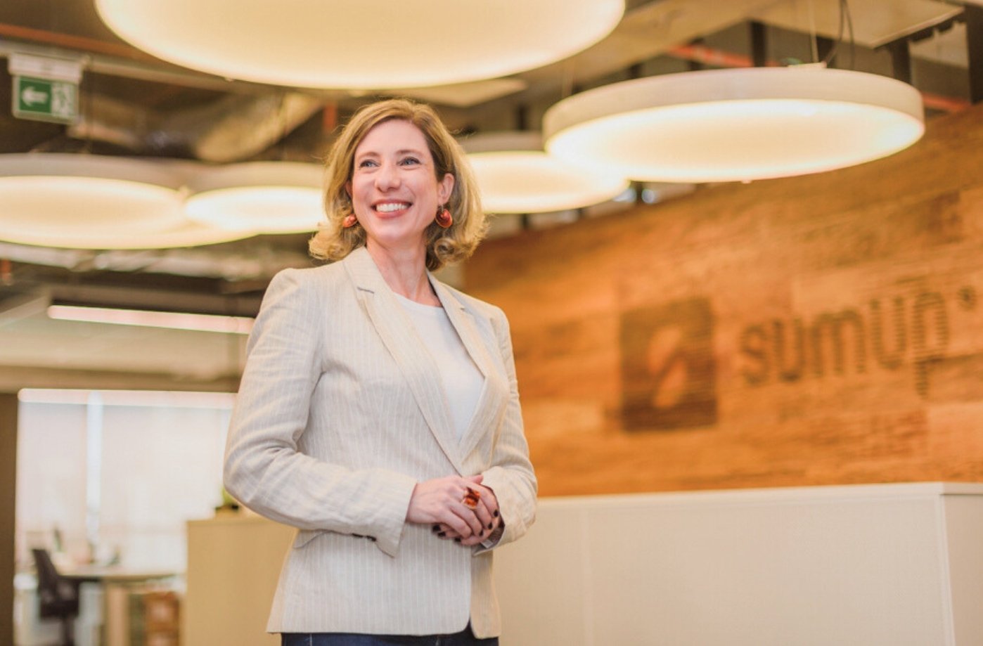 SumUp capta R$ 850 milhões para enfrentar crise de crédito nas PMEs