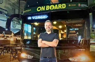 Imagem referente à matéria: Ele transformou um ônibus num restaurante que passeia pelo centro de SP