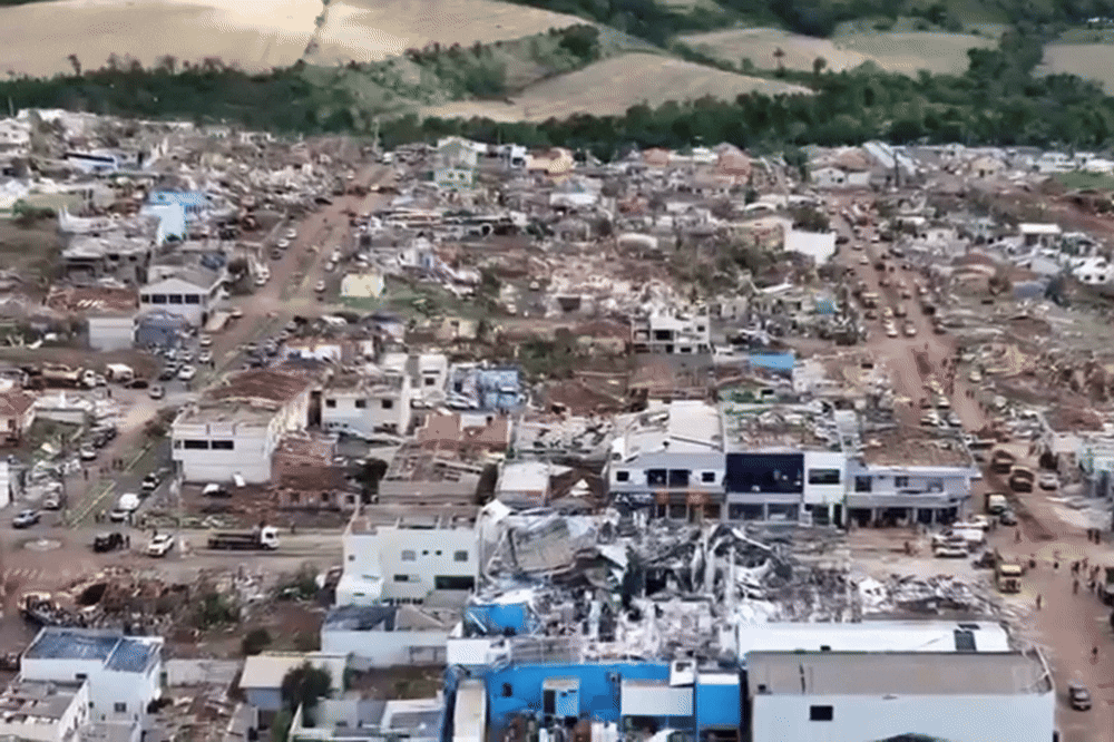 'Momento de união’: Ratinho Jr. anuncia próximos passos após tornado no PR