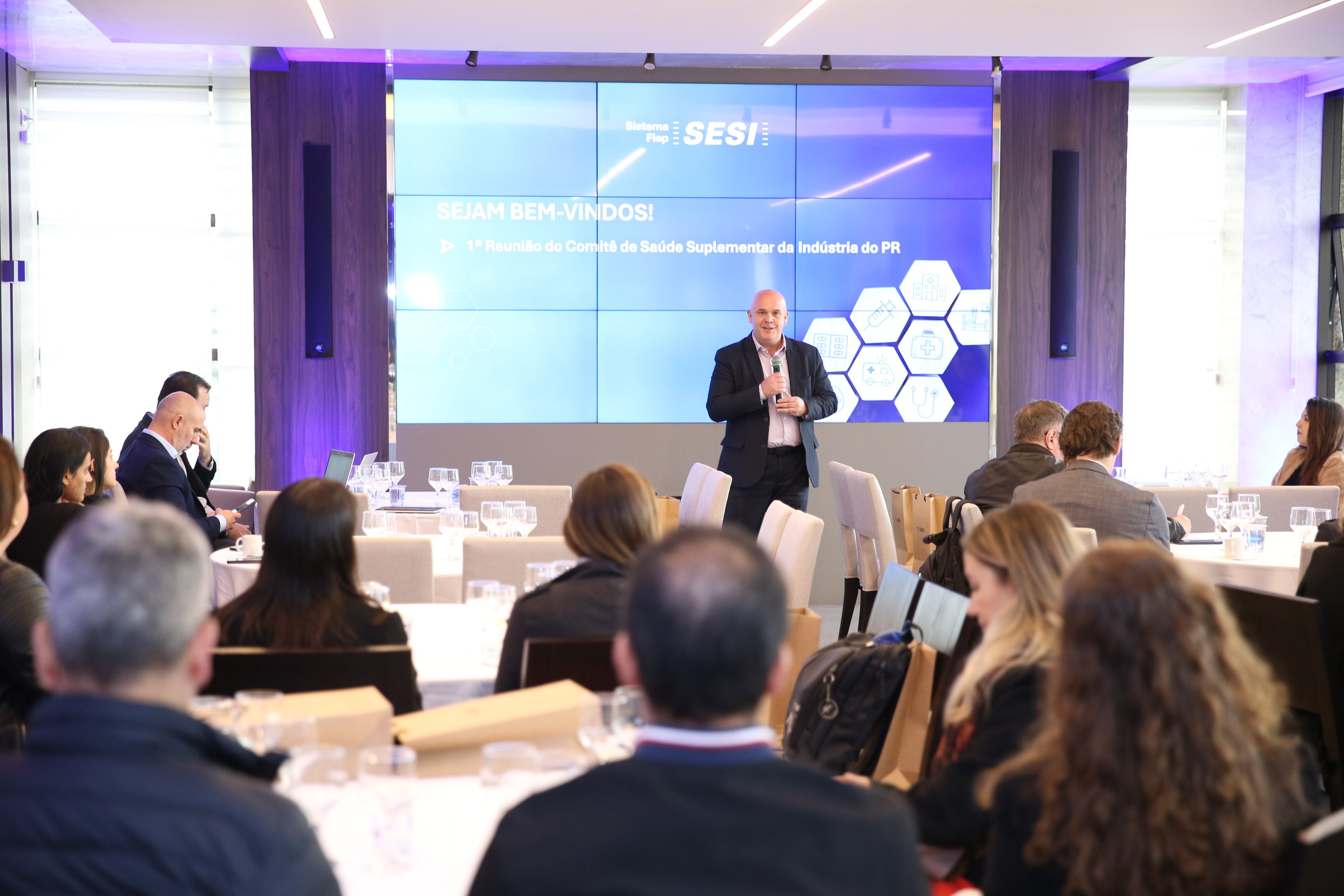 Imagem referente à notícia: Saúde suplementar: a pressão sobre a indústria para redefinir a gestão dos planos