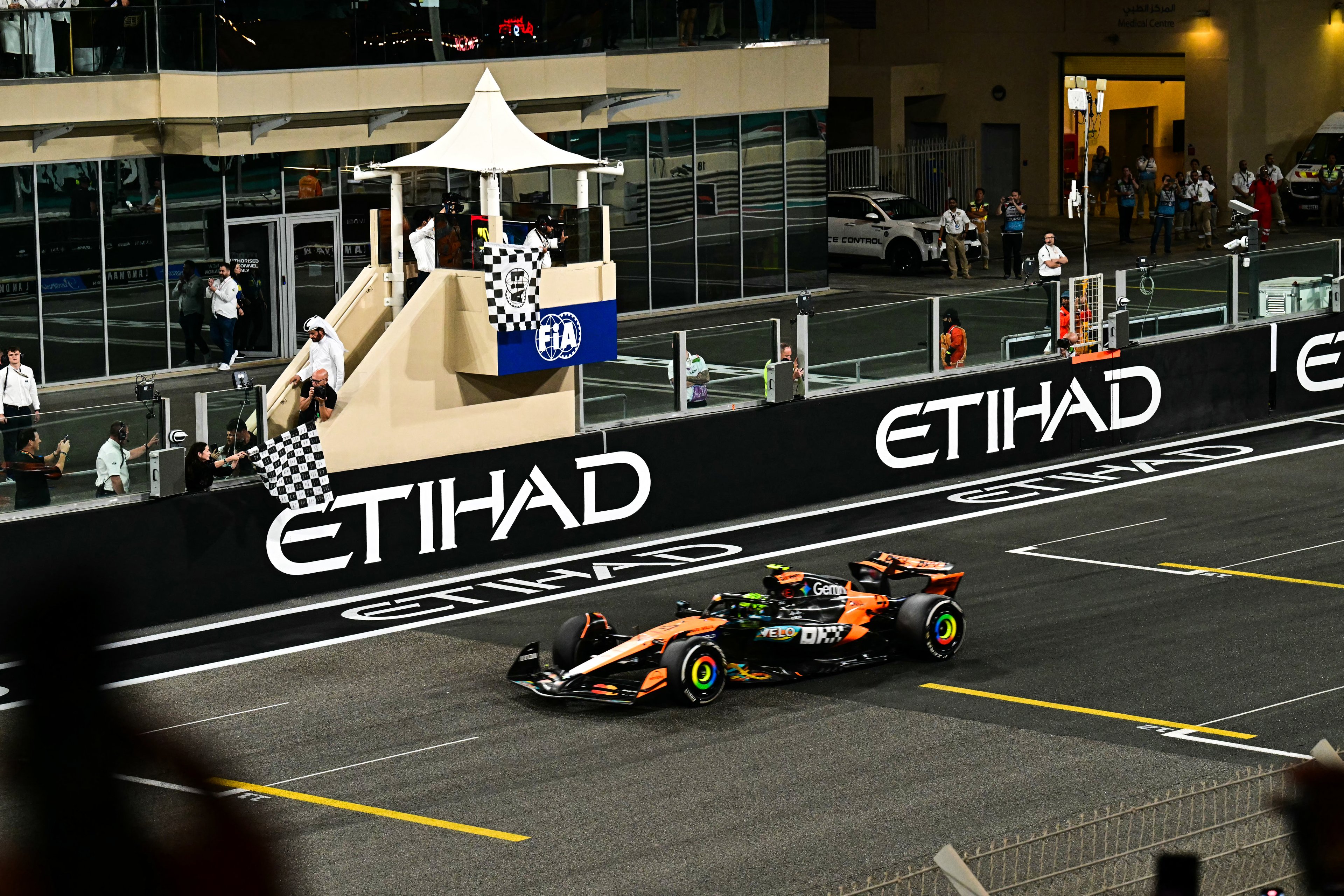 F1: Norris termina em 3º em Abu Dhabi e confirma seu primeiro título mundial