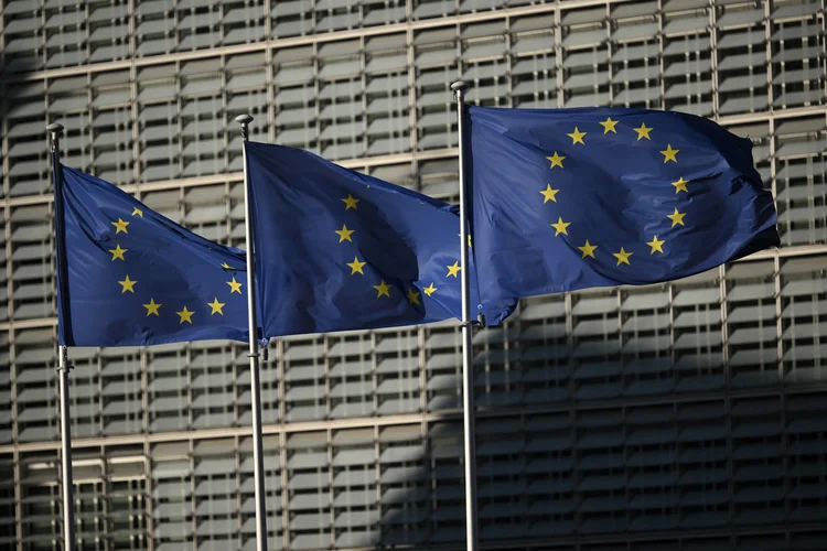 Fachada de sede da União Europeia, em Bruxelas, que debate sobre adotar acordo com Mercosul (Nicolas Tucat/AFP)