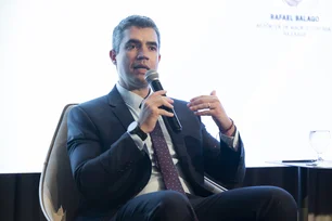 Imagem referente à matéria: Governo deve ampliar concessão de rodovias e ferrovias em 2026, diz ANTT