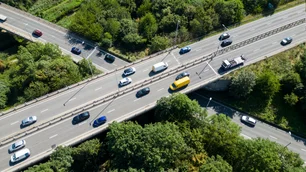 Imagem referente à matéria: Emissões do transporte rodoviário no Brasil sobem 8% apesar de tecnologias mais limpas