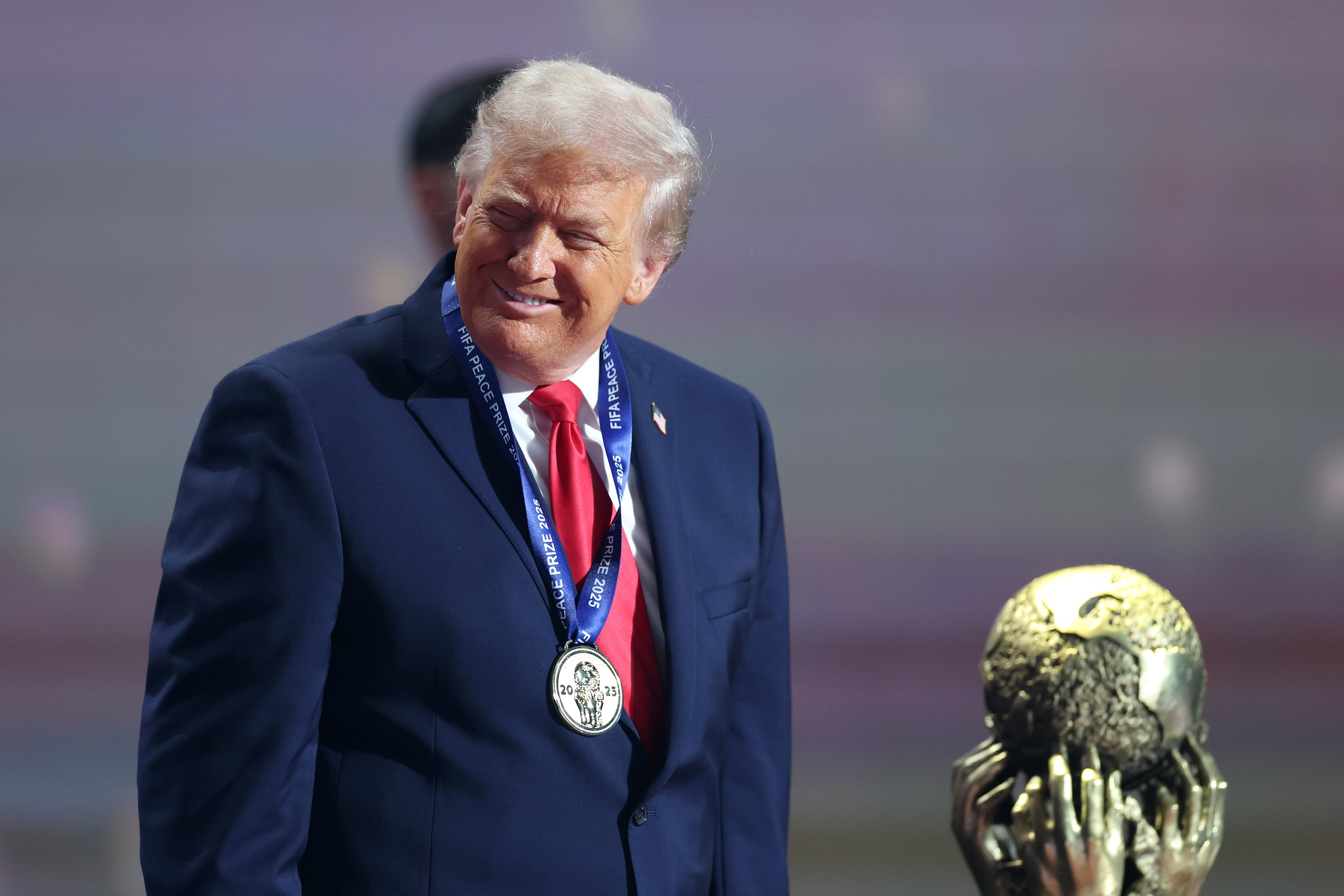 Trump sugere trocar nome do futebol americano para evitar confusão com futebol