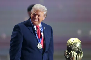Trump sugere trocar nome do futebol americano para evitar confusão com futebol