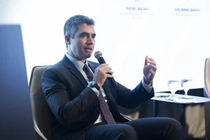 Imagem referente à matéria: Em ano eleitoral, governo prepara pacote para destravar infra no agro