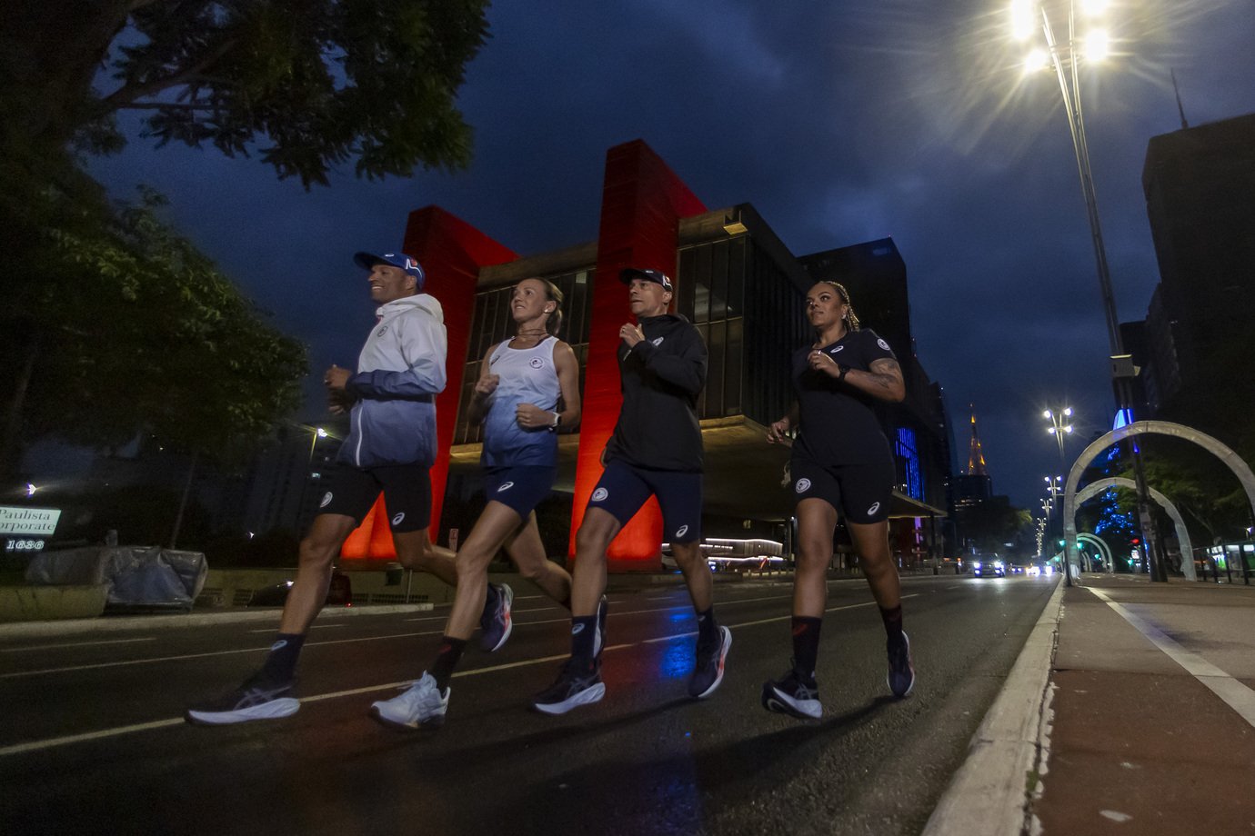 100ª edição da São Silvestre é comemorada com coleção da Asics