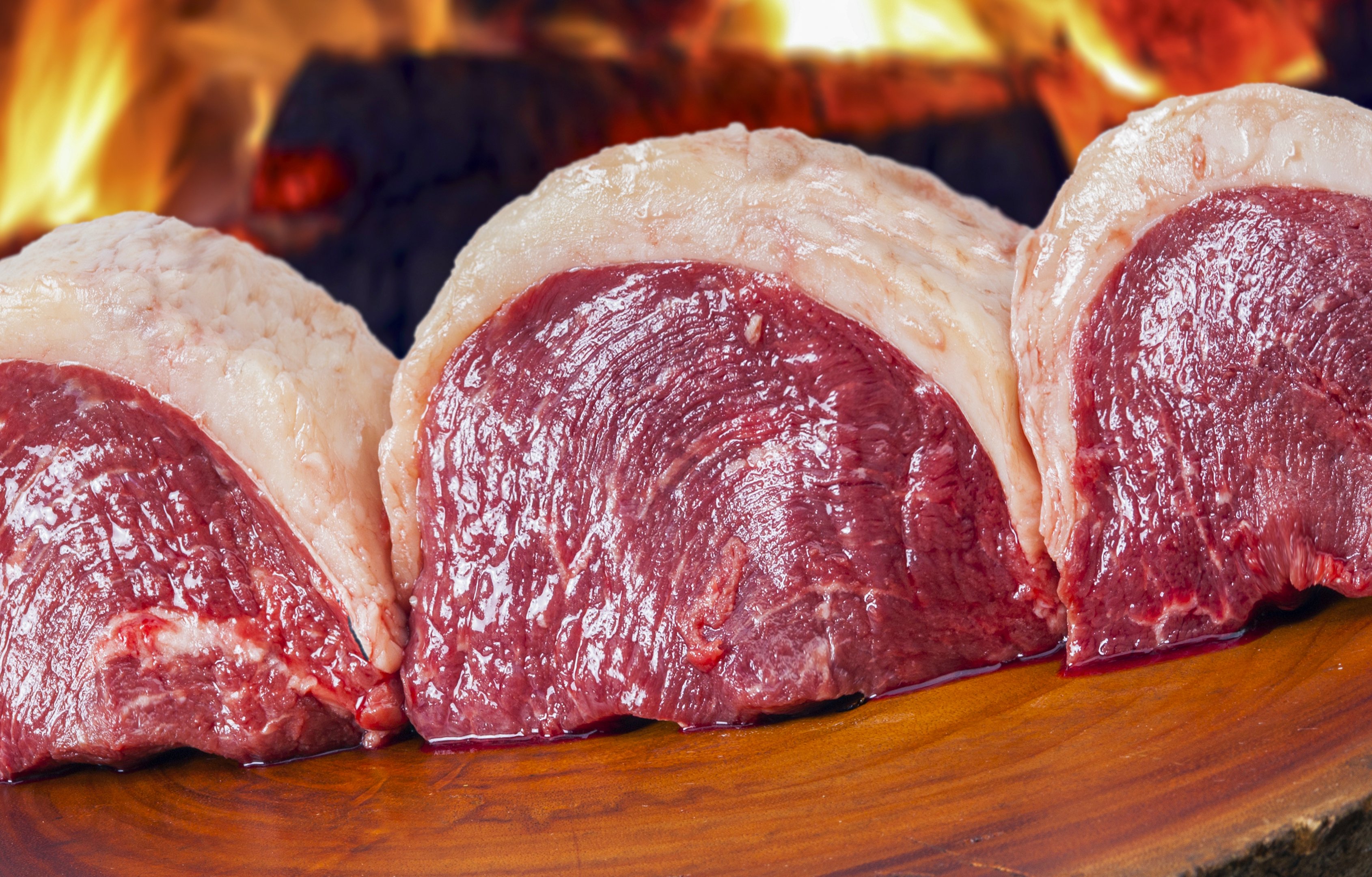 Brasil deve superar EUA e ser o maior produtor mundial de carne em 2025