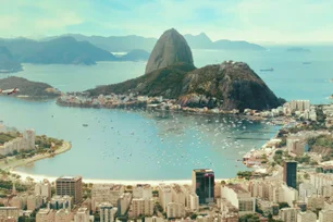 Imagem referente à matéria: União 'polvilha' açúcar no Pão de Açúcar em ação de 115 anos da marca