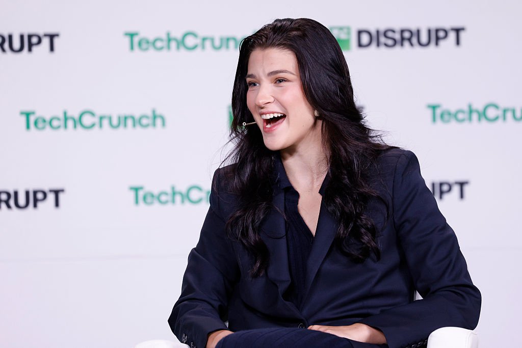 Startup de filha de Bill Gates levanta US$ 30 mi com apoio de famosos