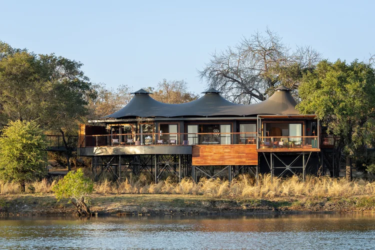 Anantara Kafue River Tented: primeiro acampamento de tendas da Anantara (Anantara/Divulgação)