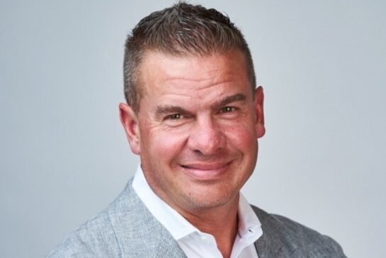 Esse empresário fatura US$ 700 milhões sem investidores e revela seu modelo financeiro vencedor