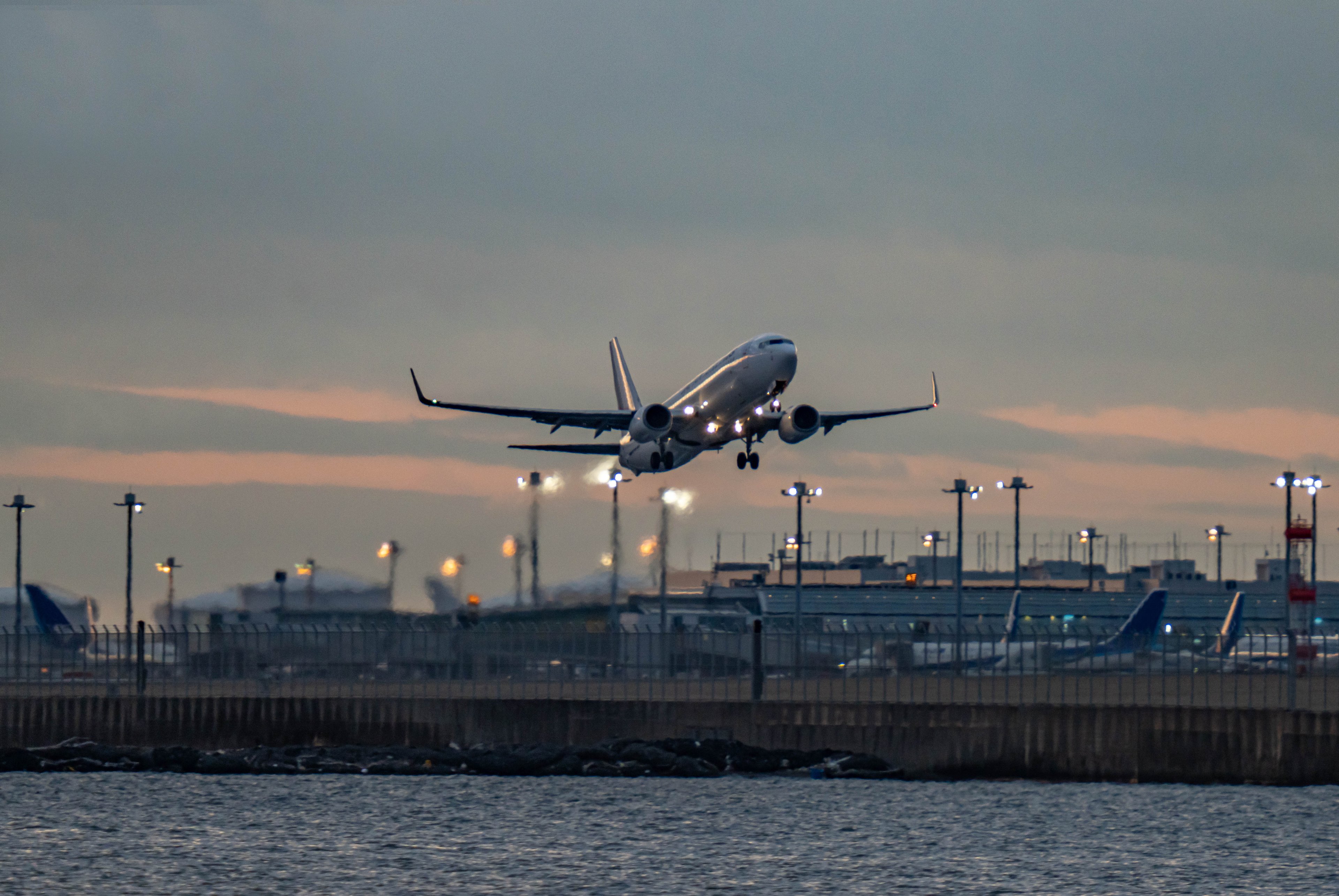 China alerta cidadãos contra viagens ao Japão em meio a tensões bilaterais