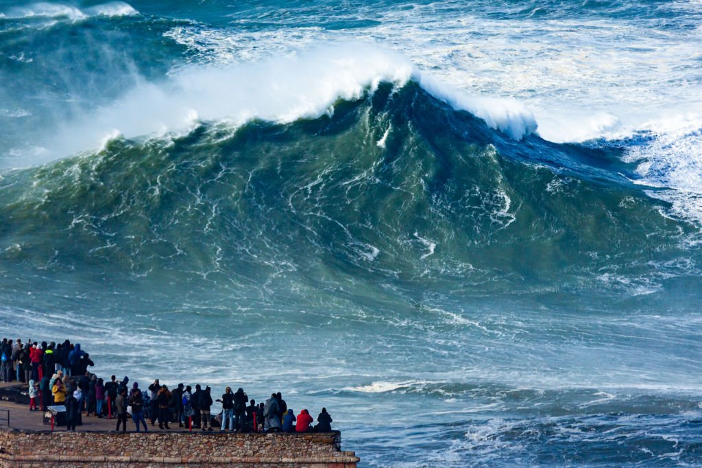 De Sicília a Nazaré: por que as ondas gigantes são um alerta climático