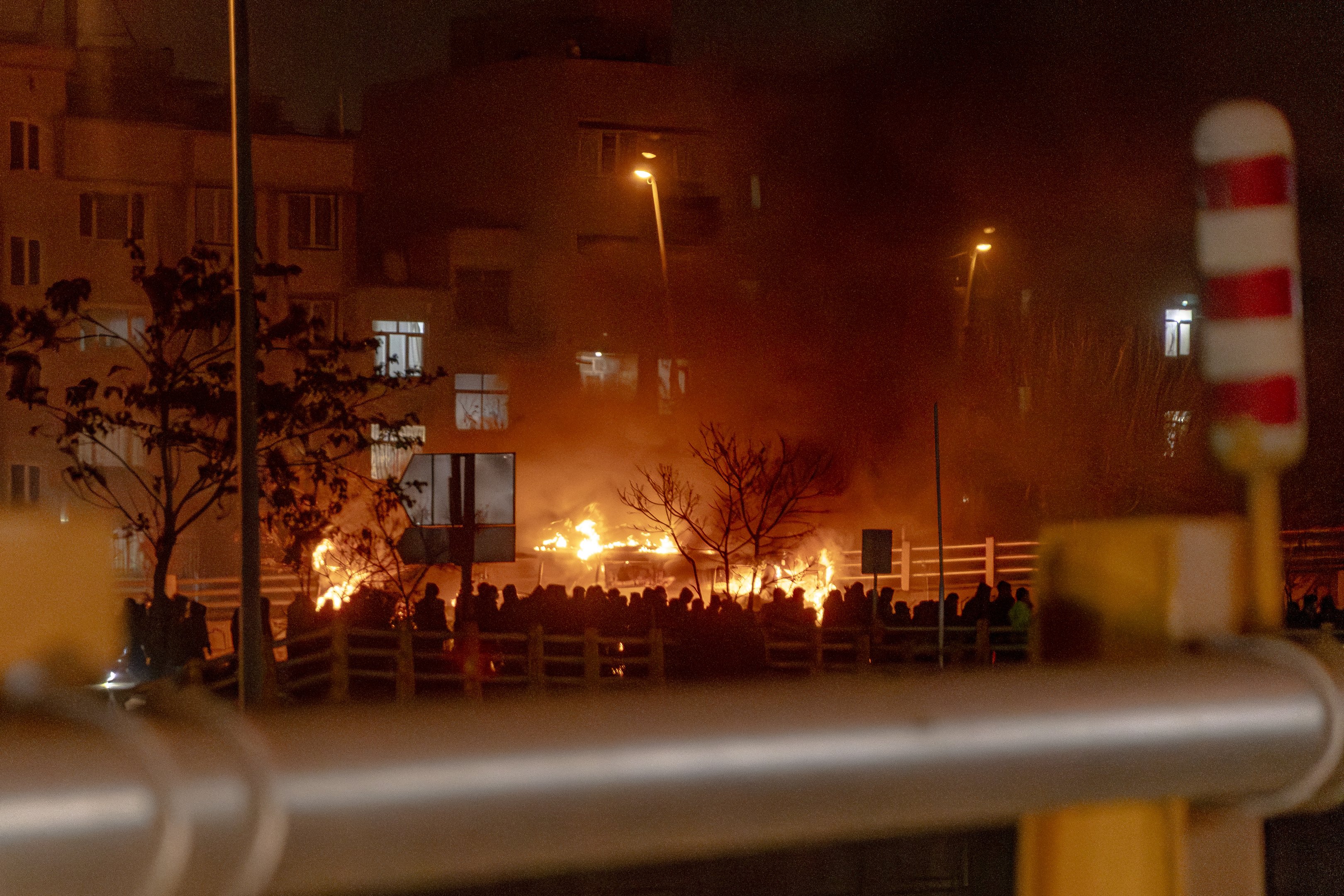 Apesar de protestos, queda do regime no Irã é improvável, dizem analistas