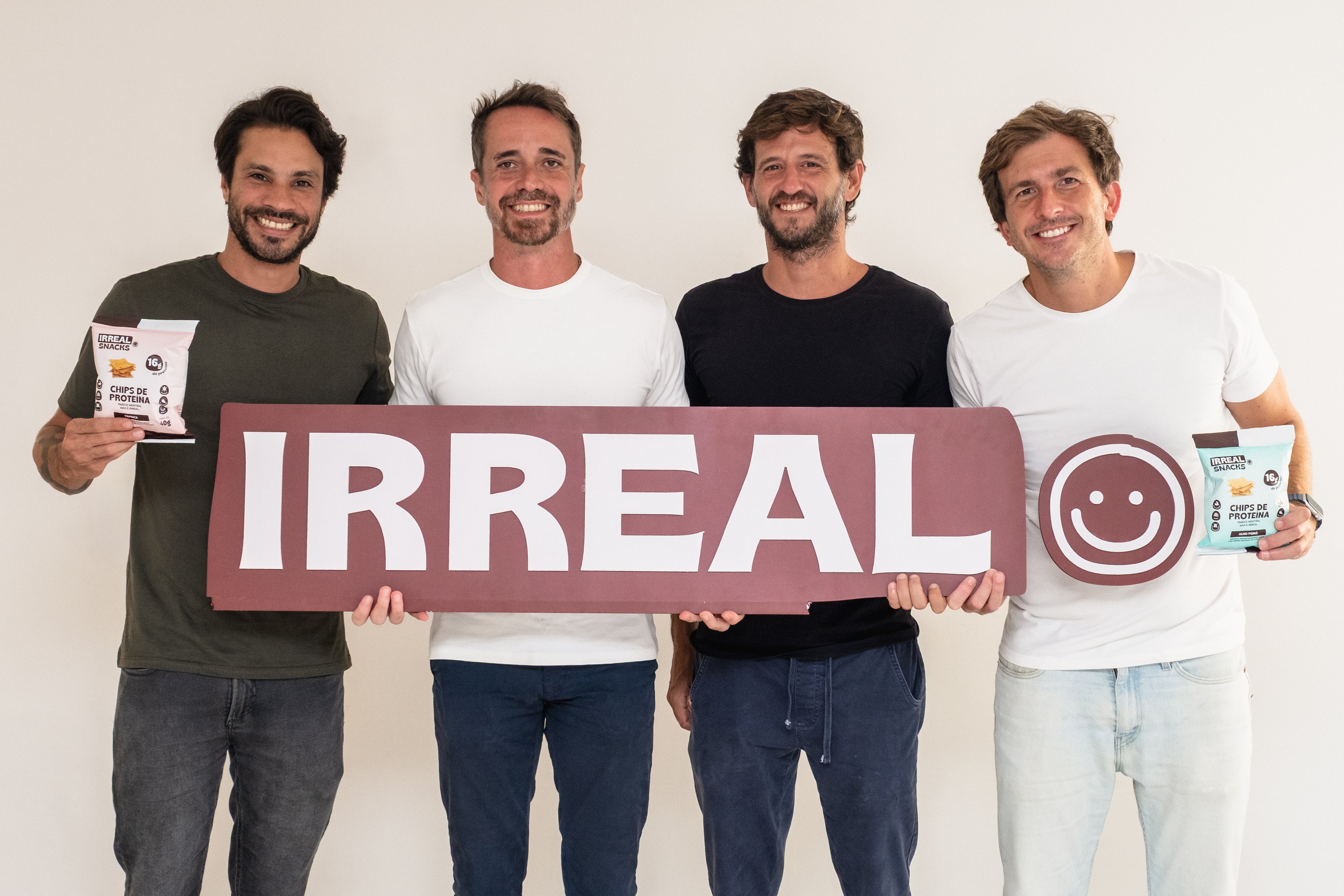 Eles começaram com um carrinho de pipoca no RJ. Agora, miram R$ 20 milhões com snacks saudáveis