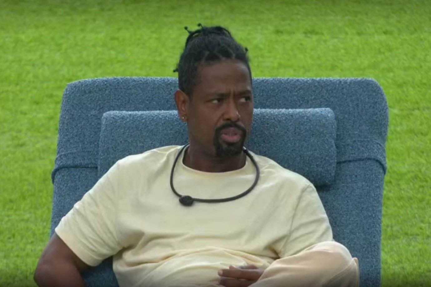 BBB 26: Quem é Leandro, o 'Boneco'? Brother é produtor cultural