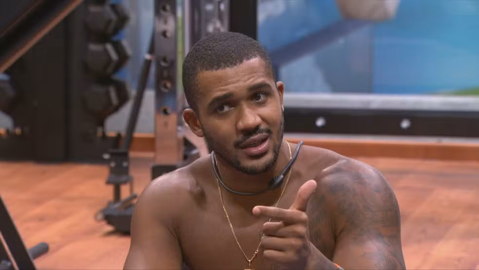 BBB 26: Quem é Matheus? Participante é bancário e boxeador