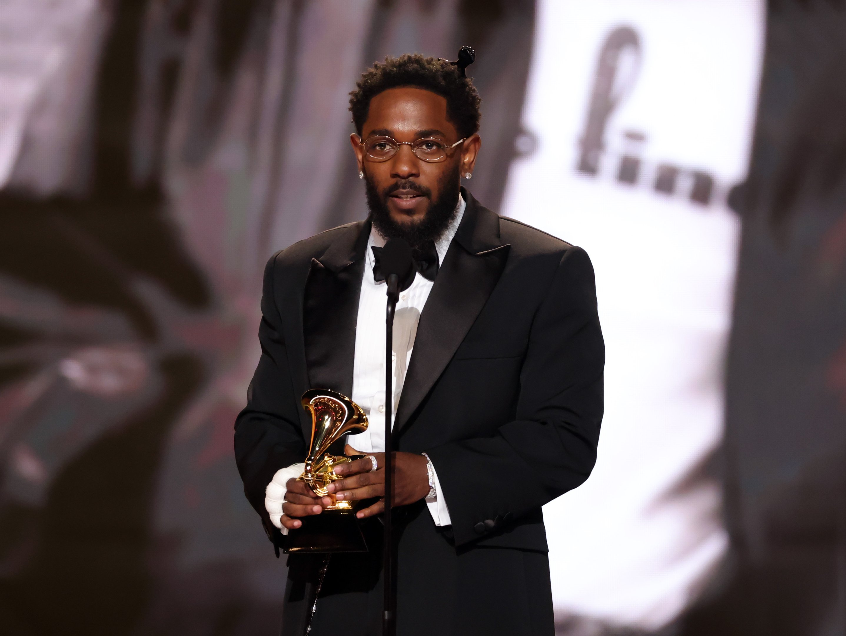 Kendrick Lamar é o grande vencedor do Grammy 2026; Rapper quebra