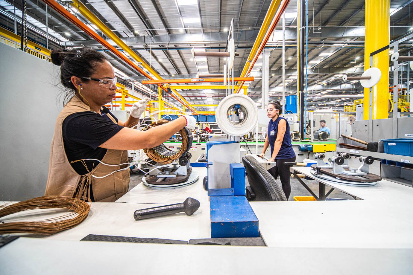 Fabrica da WEG em Santa Catarina, Jaragua do Sul - SC
Industria, fabrica, funcionarios, mulher, mulheres mercado de trabalho

Foto:  Leandro Fonseca
Data: 12/02/2026