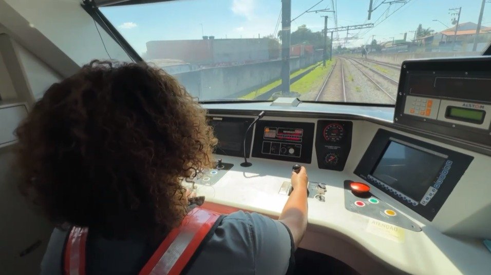 O plano da CPTM para formar uma nova geração de mulheres ferroviárias