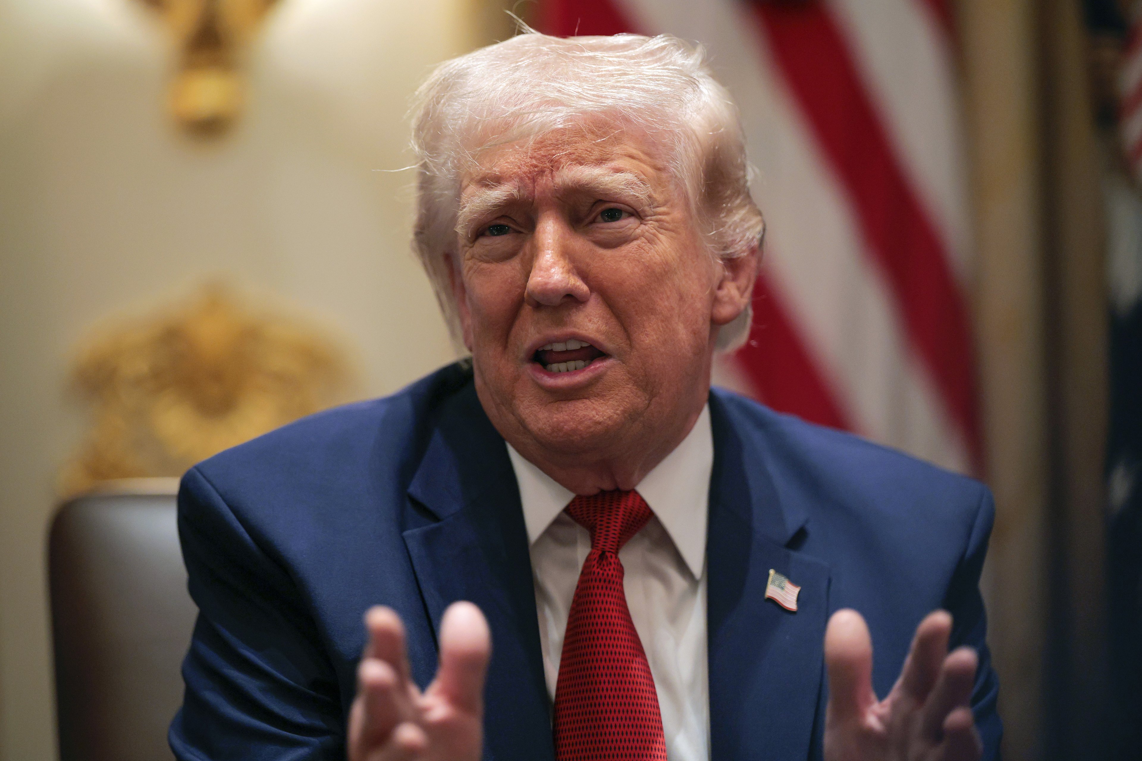 Trump diz que os EUA estão vencendo a guerra contra o Irã e faz nova ameaça: 'Cuba é a próxima'