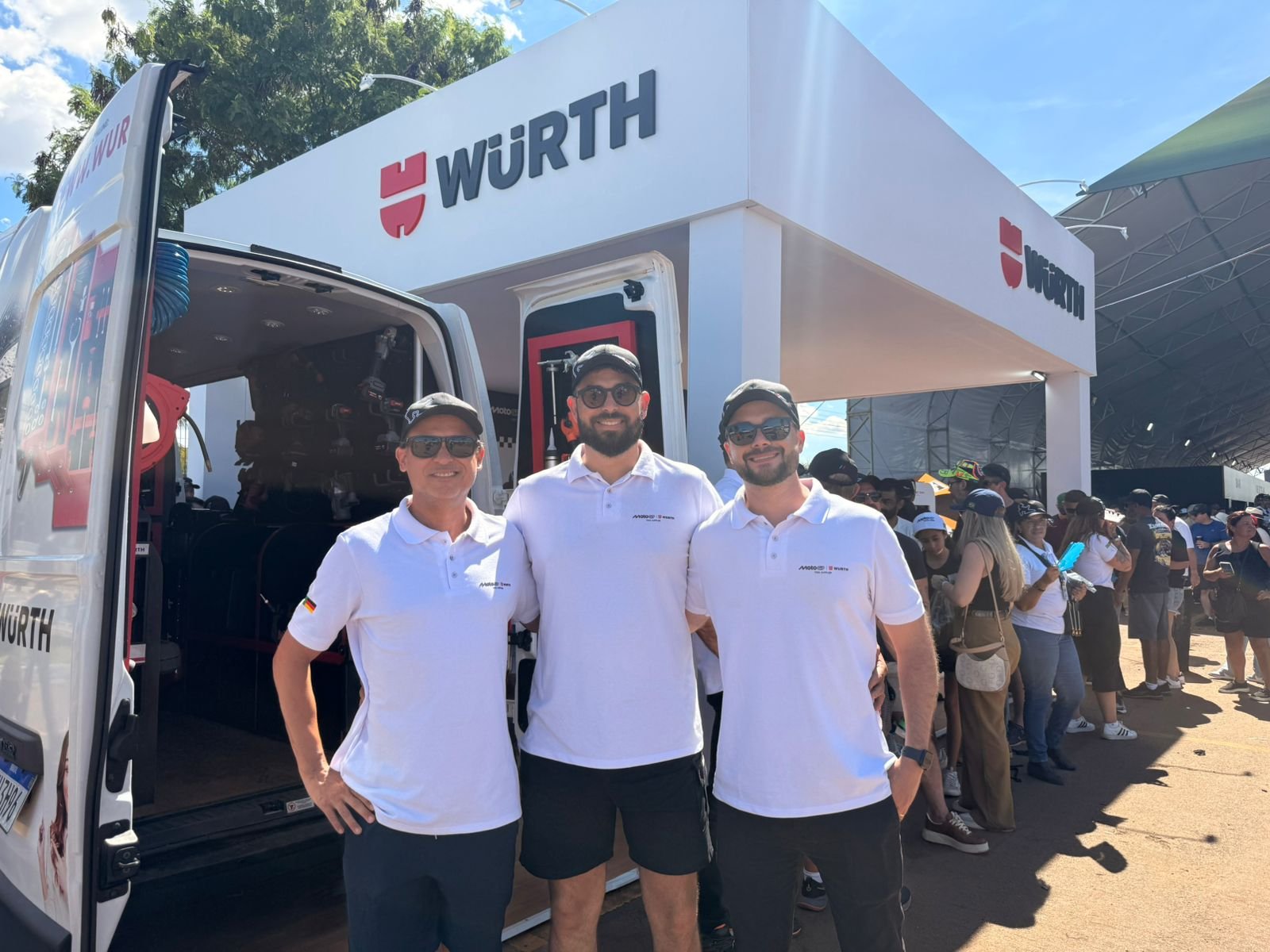 MotoGP no Brasil lota fanzone e zera estoque de produtos oficiais