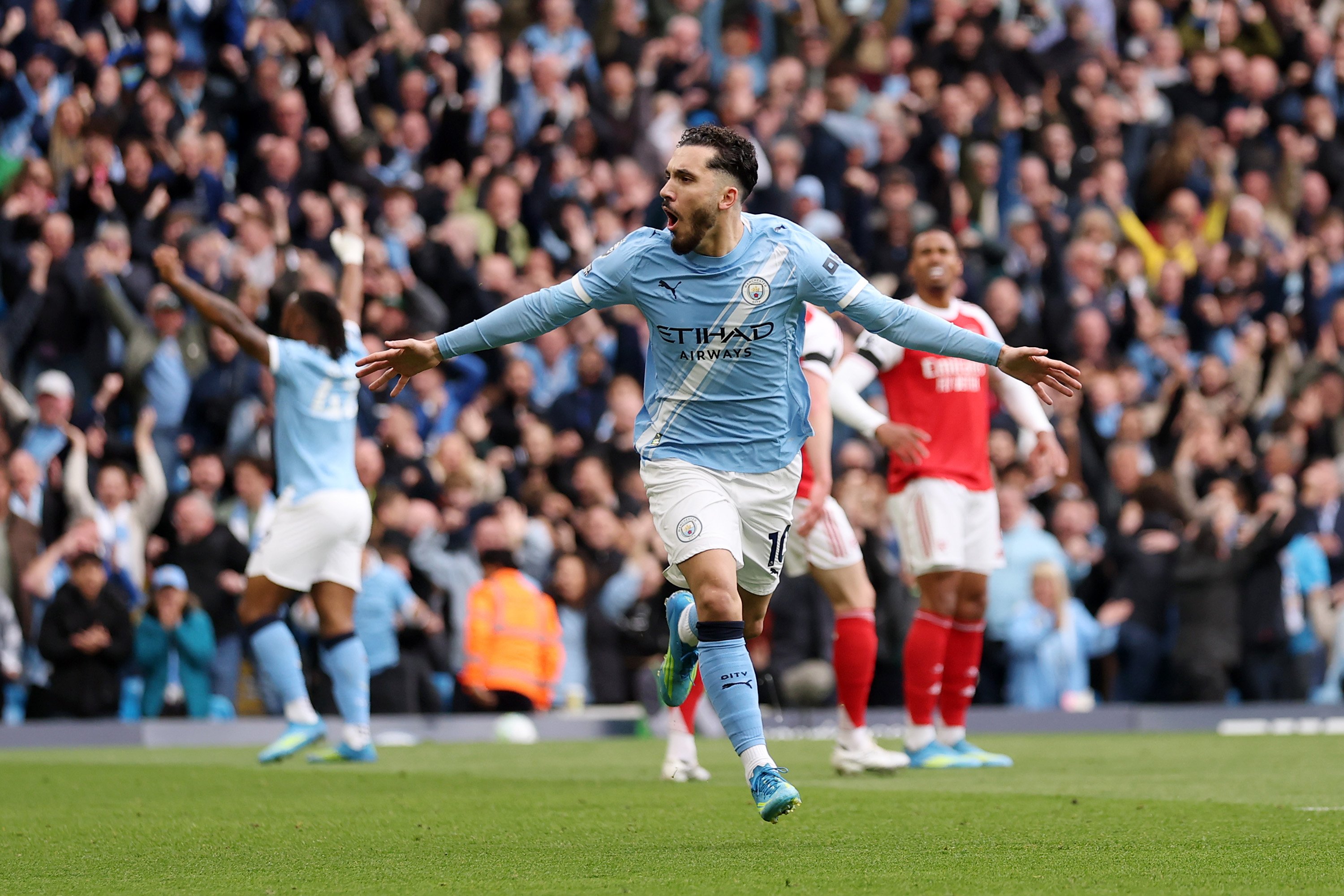 Upheaval in the Premier League: Manchester City Regains Momentum