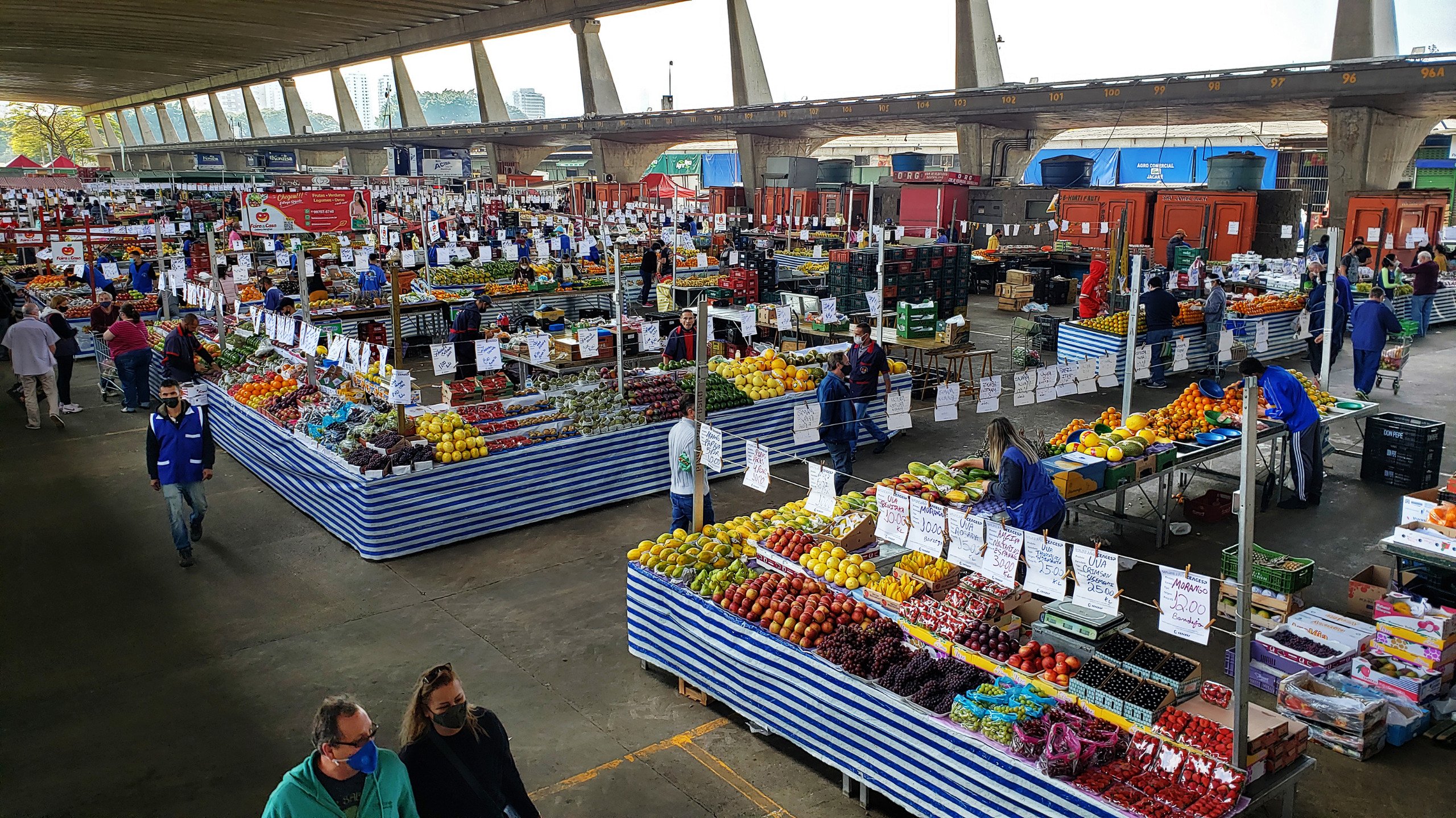 Por que o preço da comida muda? Uma das respostas está na Ceagesp