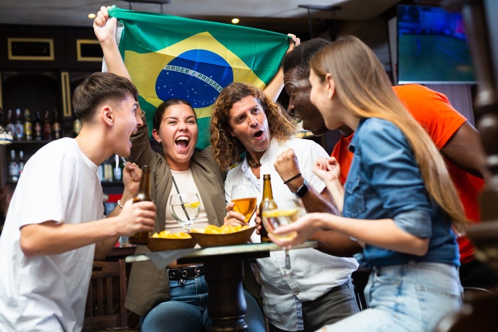 Bússola & Cia: PMEs aceleram planos para lucrar com Copa e eleições