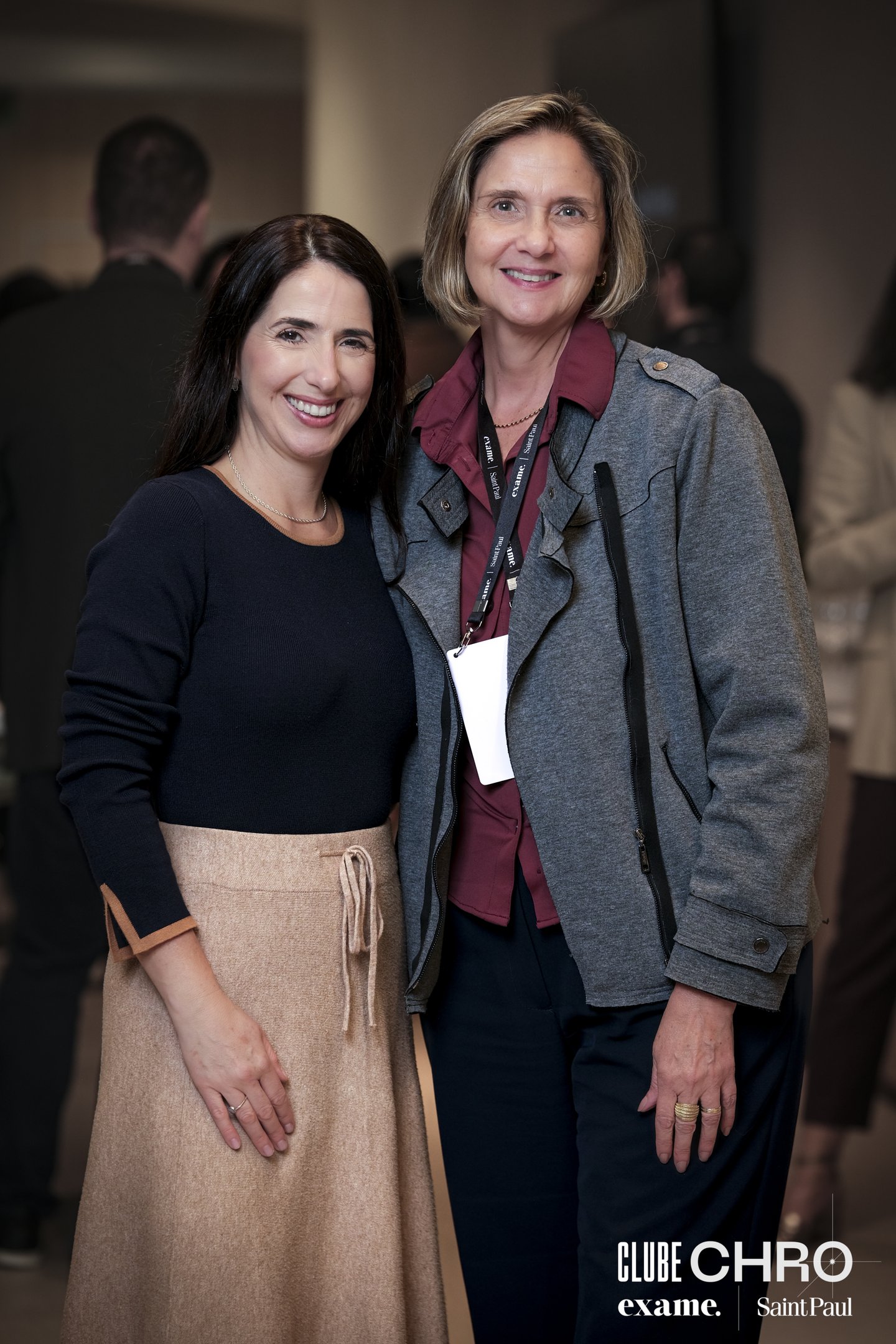 Bia Nóbrega (CHRO We Capital) e Claudia Meirelles (CHRO Itausa)