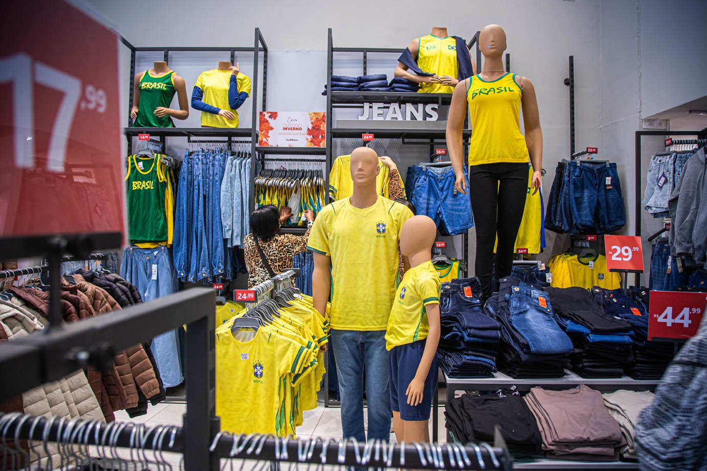 Compras corporativas ligadas à Copa somaram R$ 9,4 bilhões antes do início do torneio